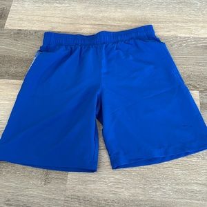🆕 Under Armour Boys Elastic Waistband unlined activewear shorts, Size YM
